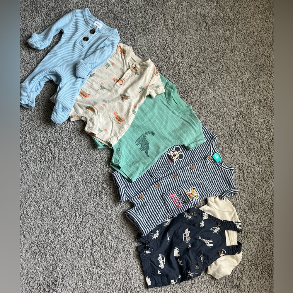 Baby Clothes NB Mixed Lot of 6 Pieces
